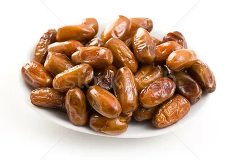 تصویر 3 از قیمت خرما پیارم عسلی + خرید باور نکردنی